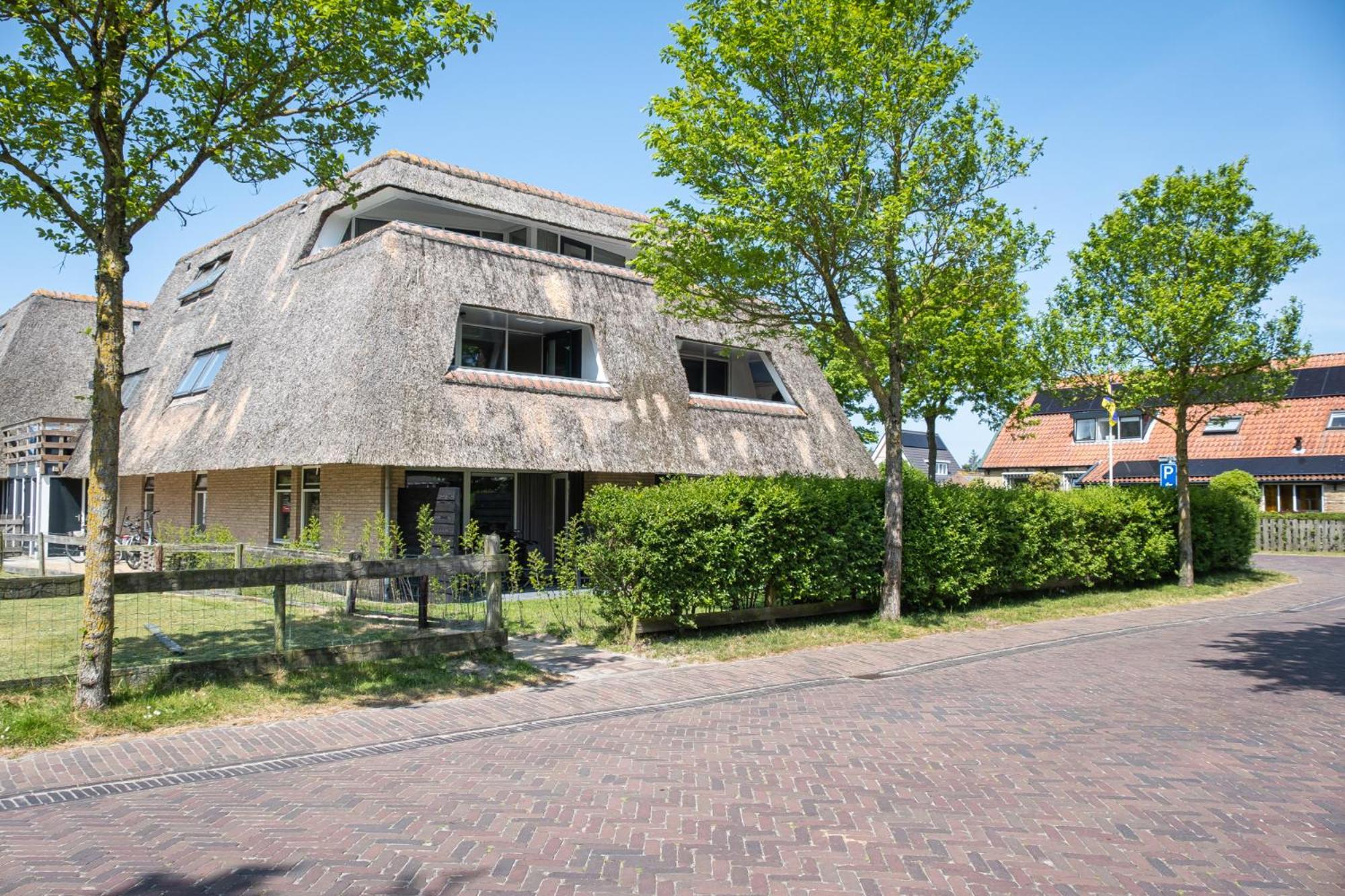 Waddenresidentie Ameland Zilt, Een Ruim 4-Persoons Appartement Buren  Eksteriør billede
